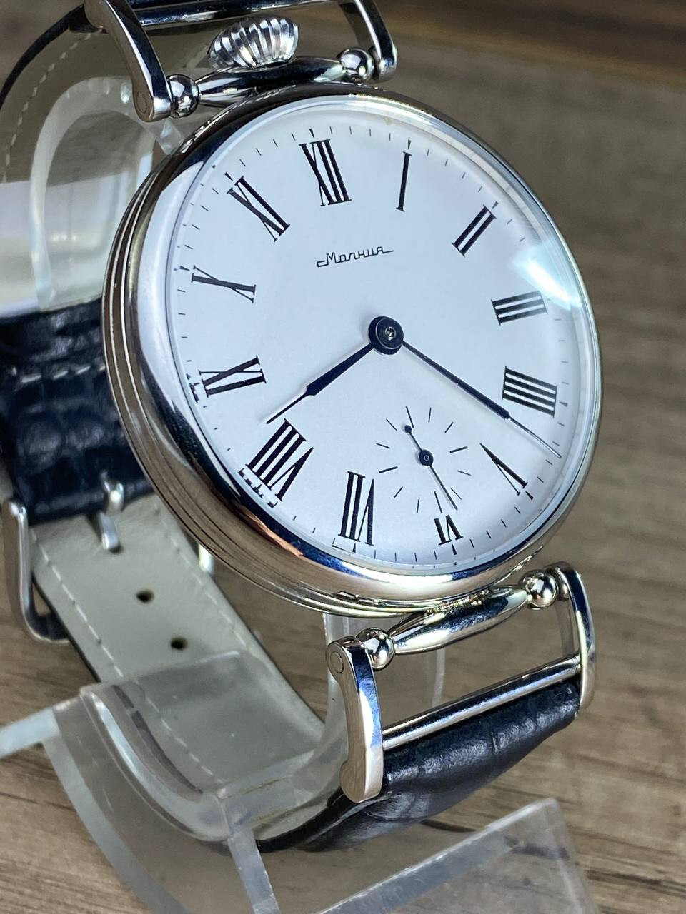 Vintage Watch USSR MARRIAGE Rare Classic Dress Men’s mechanism MOLNIJA 3602