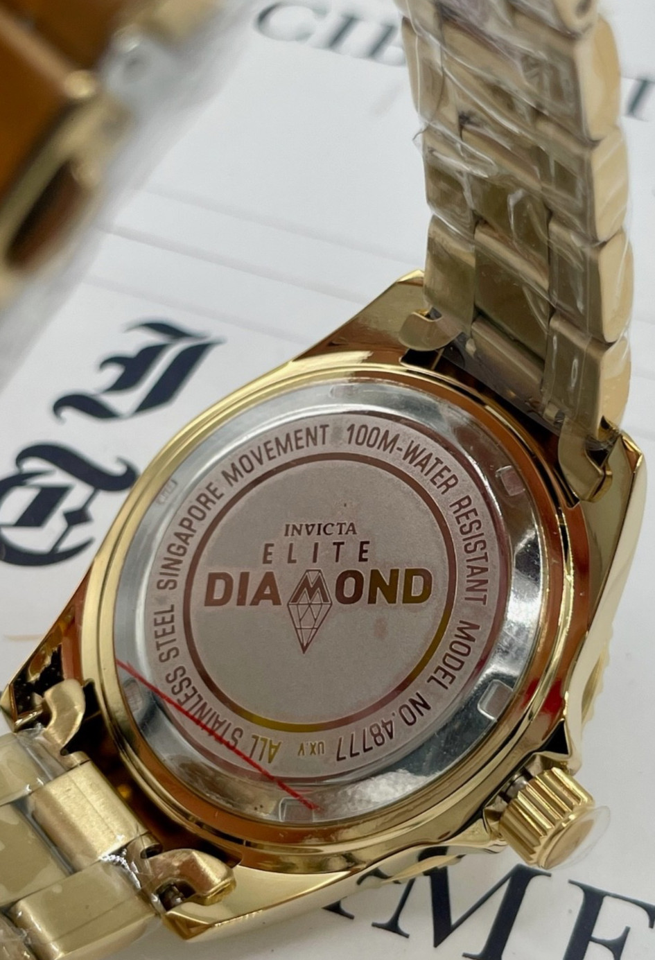 Invicta Elite Diamond 0.76 Carat Diamond Unisex Watch – 38mm, Gold (48777)