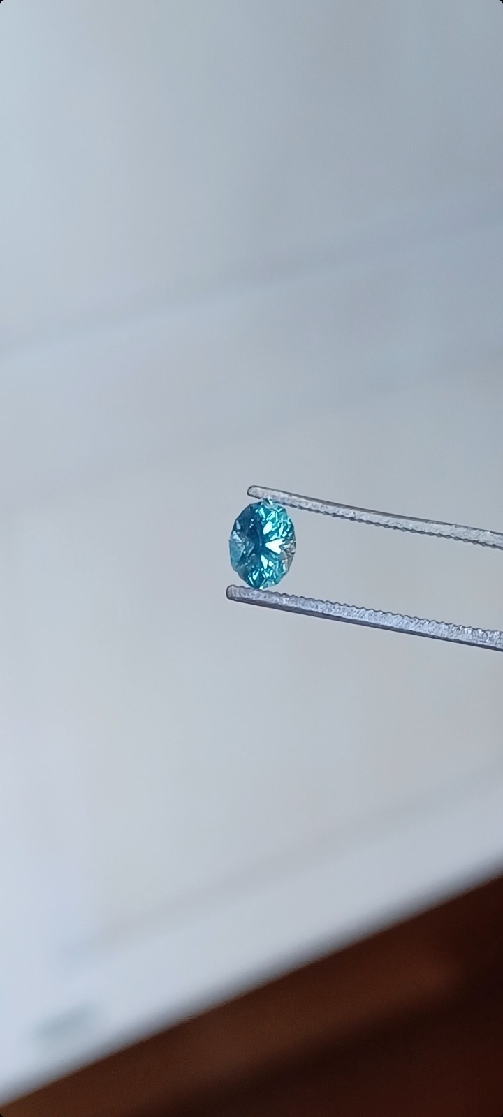 Teal blue/green montana sapphire. USA seller. 0.52 carats , 5.3×4.0mm