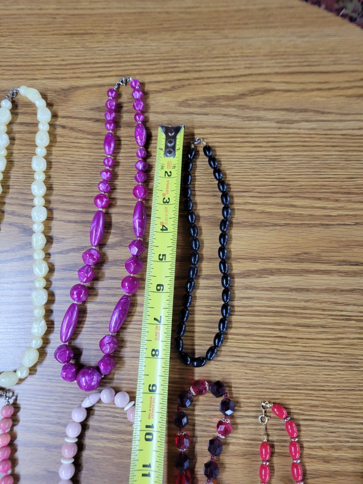 Vintage Beaded Necklaces Lot Of 16 Size Range Of 16 To 40 In Long