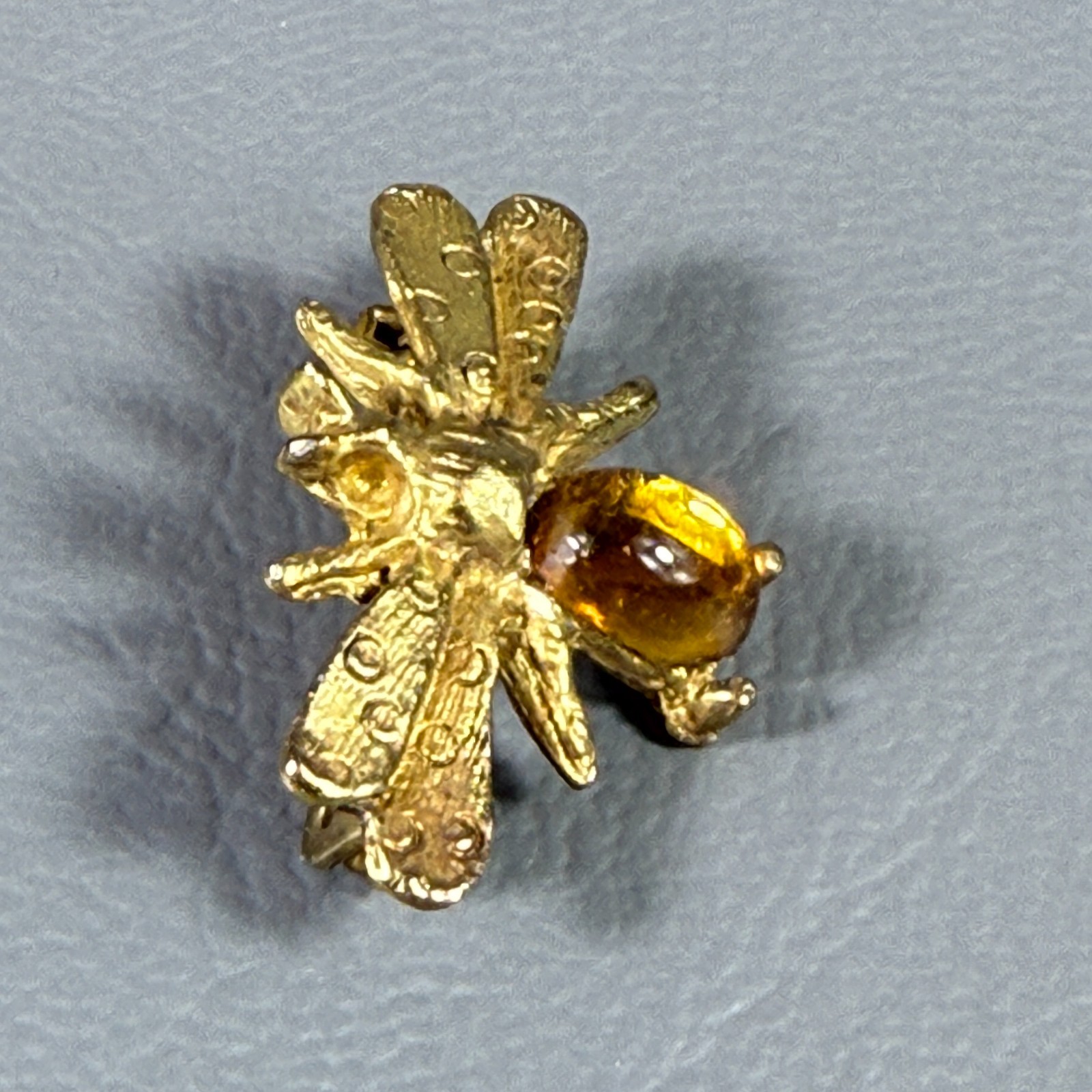 Vintage Bumble Bee Gold Tone Yellow Gemstone Brooch Pin Bug Insect 1″ 4.38gram