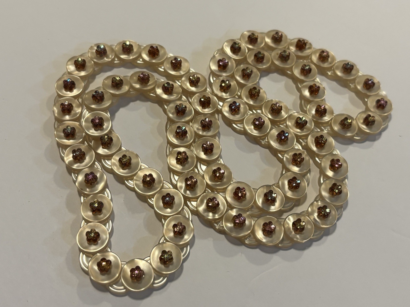 Vintage Pearlescent Disc Flower Necklace Long Cream Beaded Statement Jewelry 33”