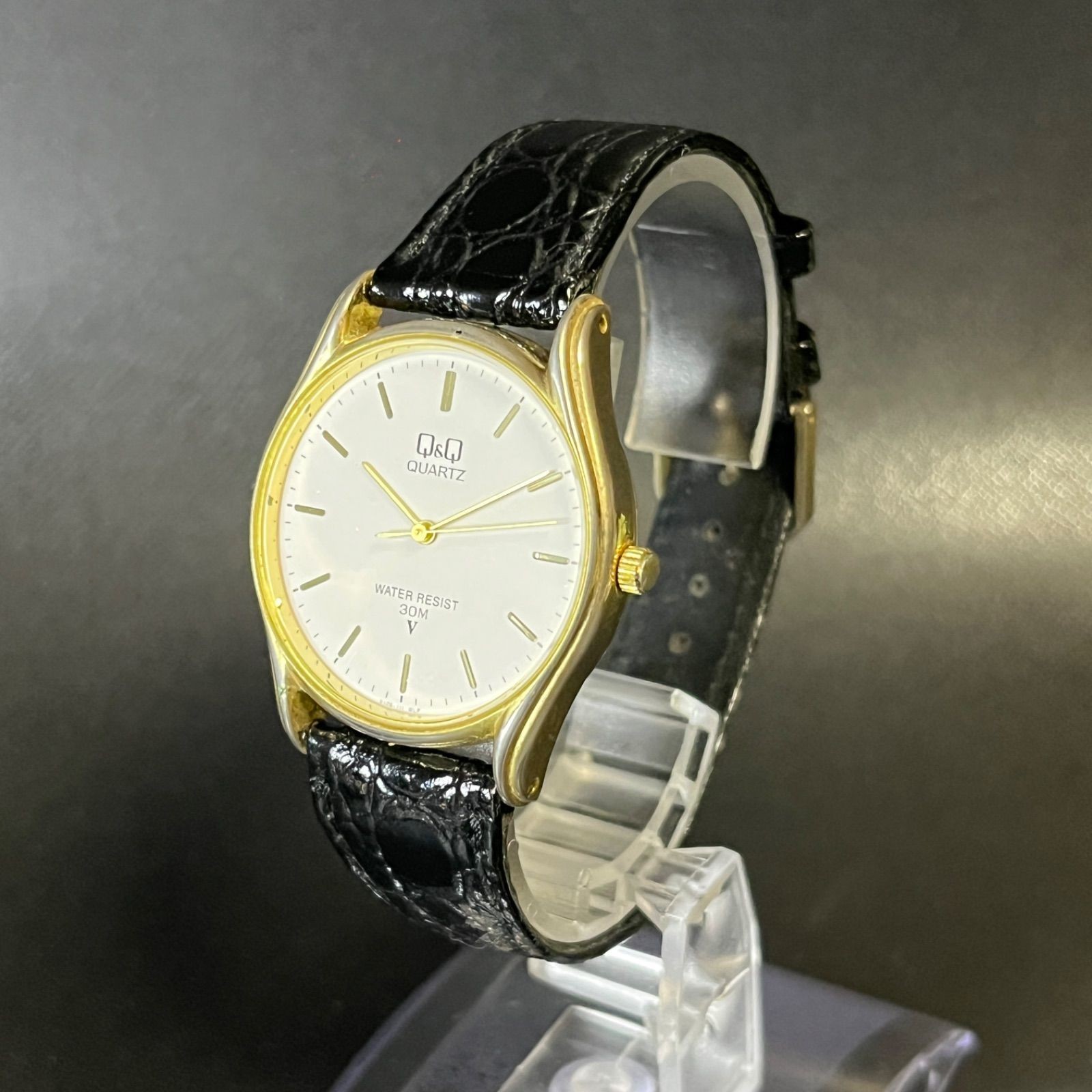 Working Q Q CITIZEN Wristwatch Gold Quartz Working Confirmed