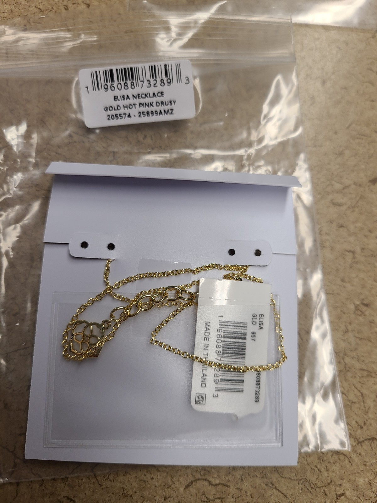 Kendra Scott Elisa Necklace in 14k Gold-Plated Brass, Hot Pink Drusy