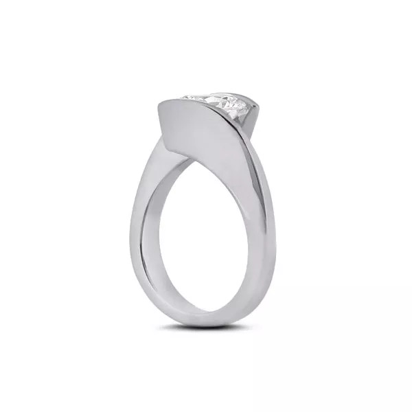 Solitaire Engagement Ring Solid 14K Gold 1.07 CT Round Lab-Grown Diamond F VS1