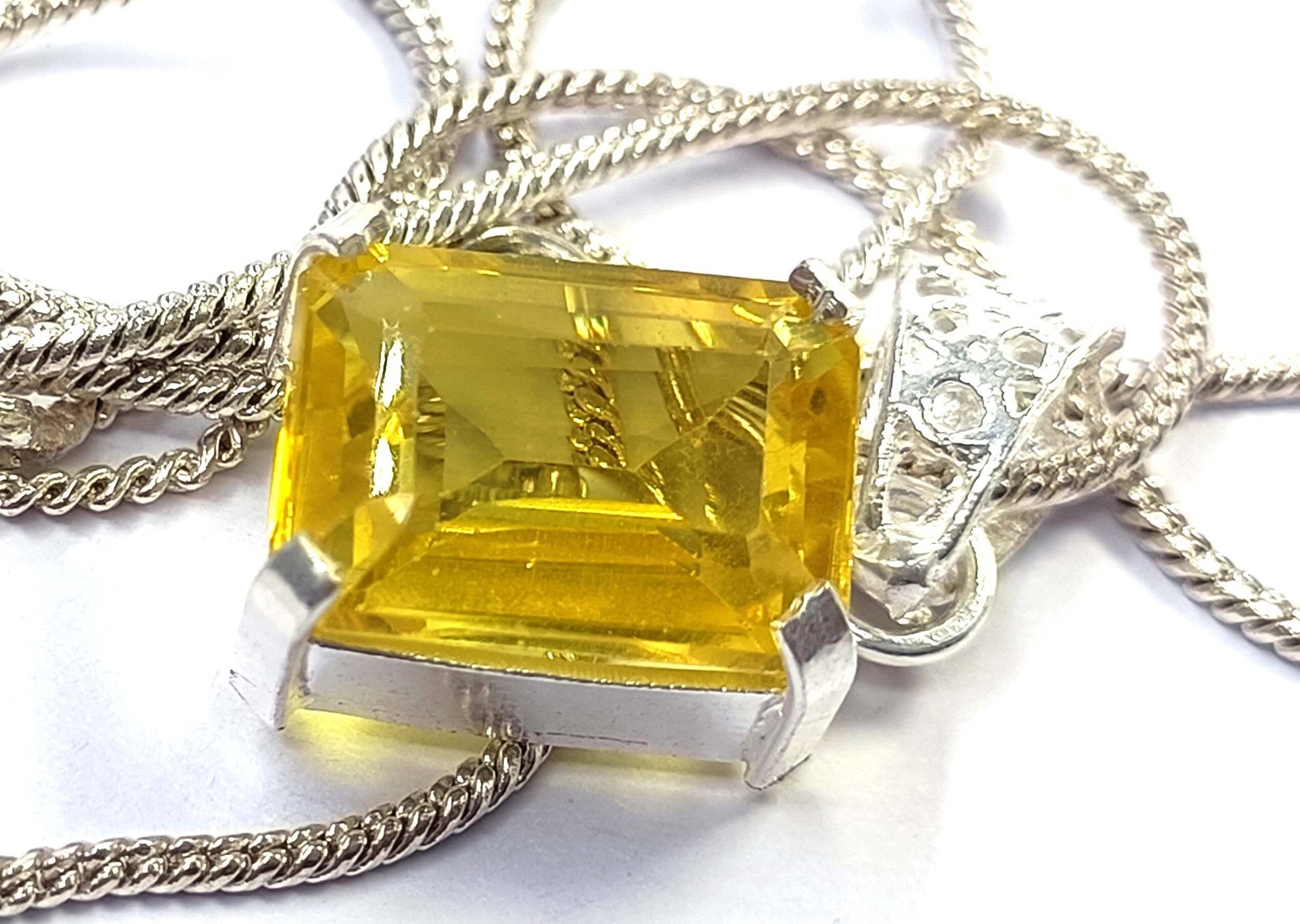 Natural Yellow Sapphire 25.20 Ct Emeald Shape Pendant 925 Silver EGL Gems 6JHB