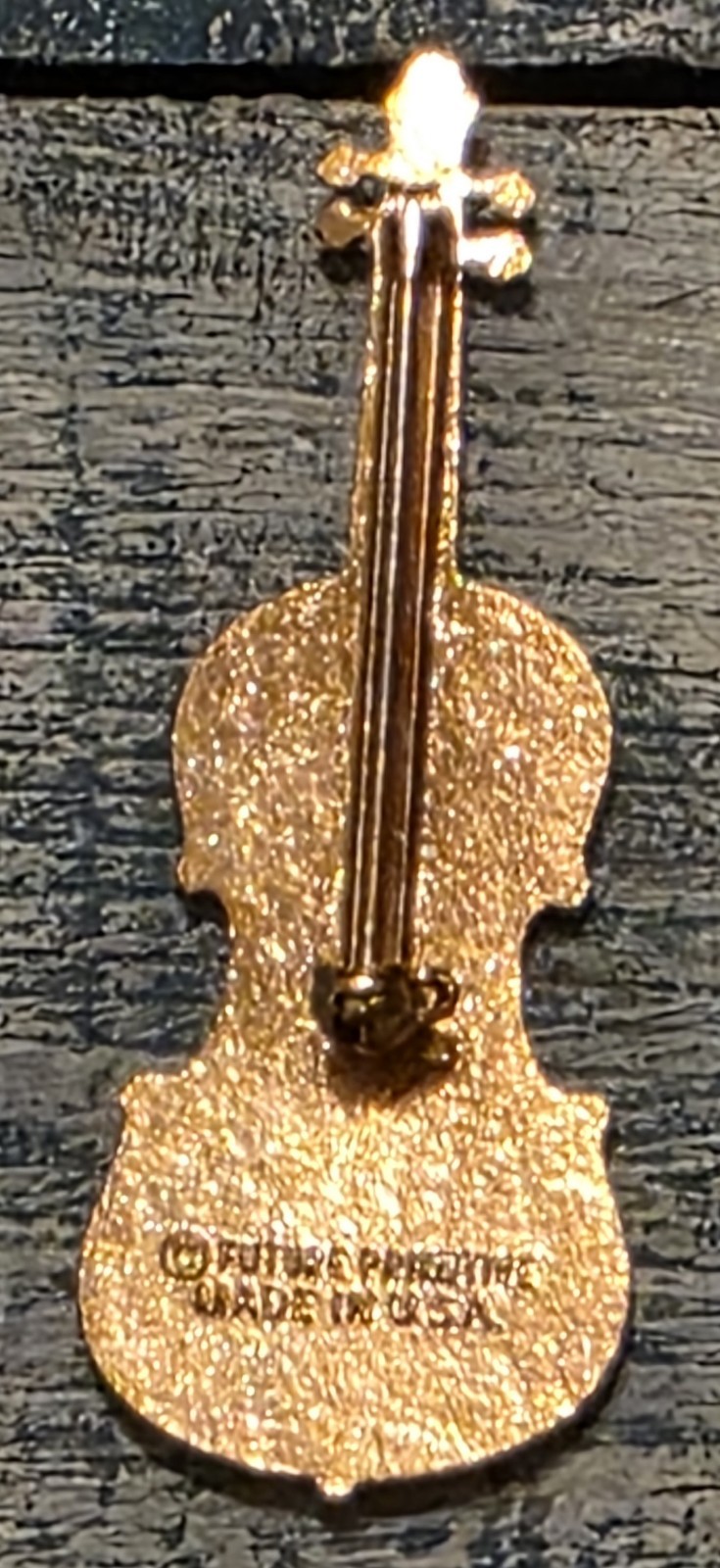 Vintage Future Primitive Enamel Violin Pin Brooch Gold Tone Musical Jewelry 2″