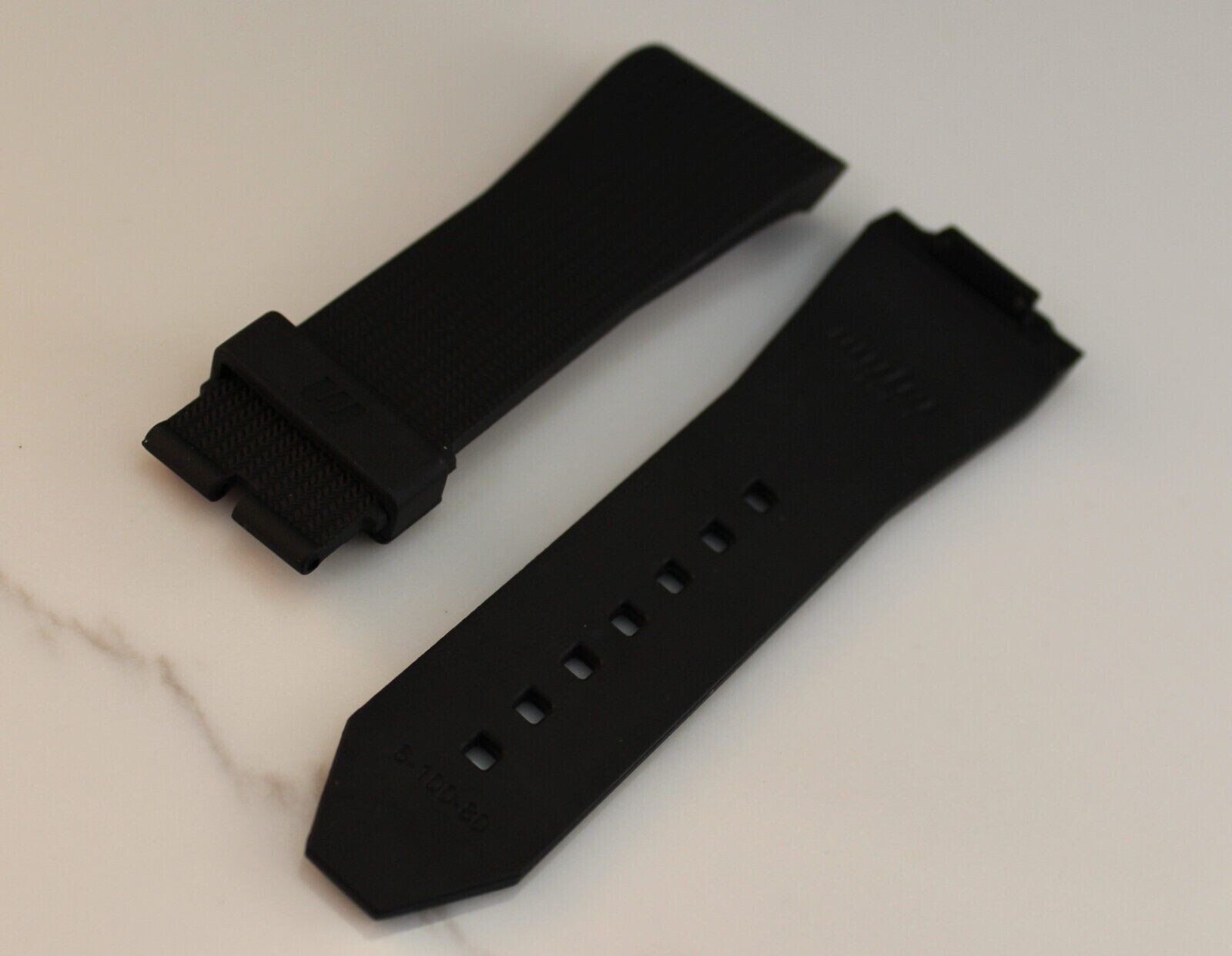 New Wyler Genève code R chronograph Black rubber strap bracelet