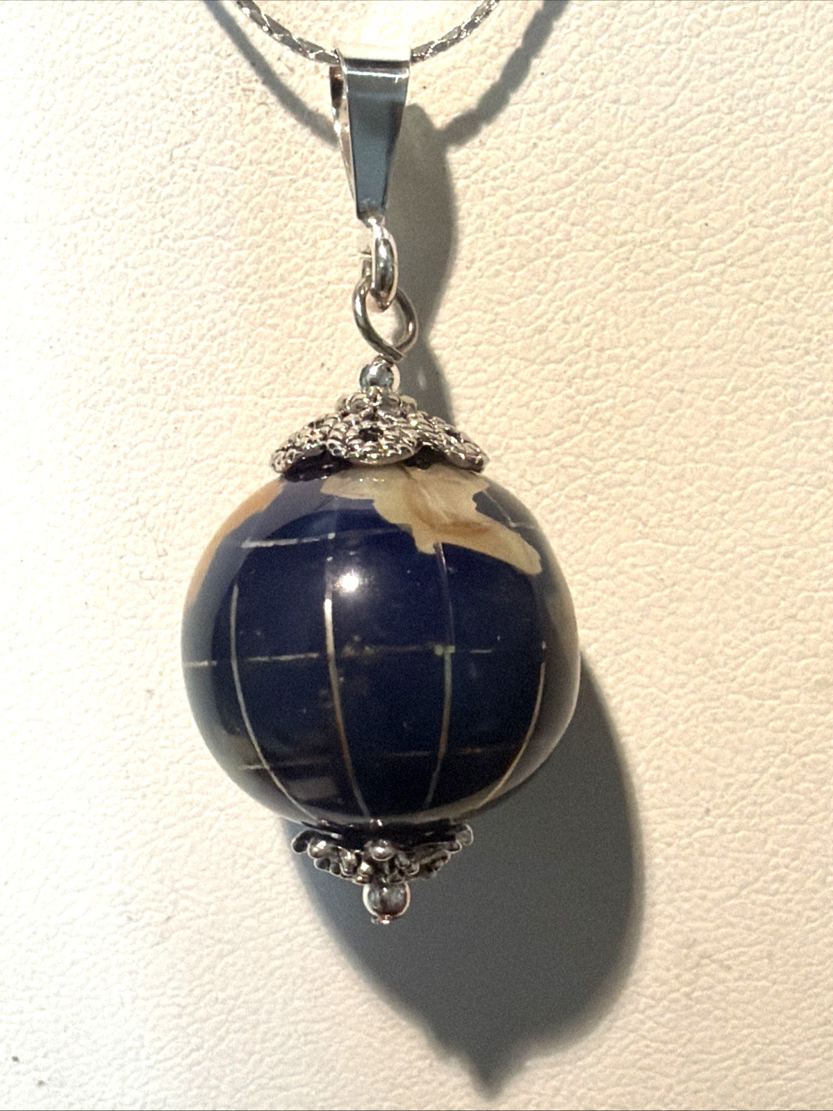 *NEW ITEM-LG. VTG. 20MM LAPIS GEMSTONE INTARSIA WORLD GLOBE NECKLACE .925 SILVER