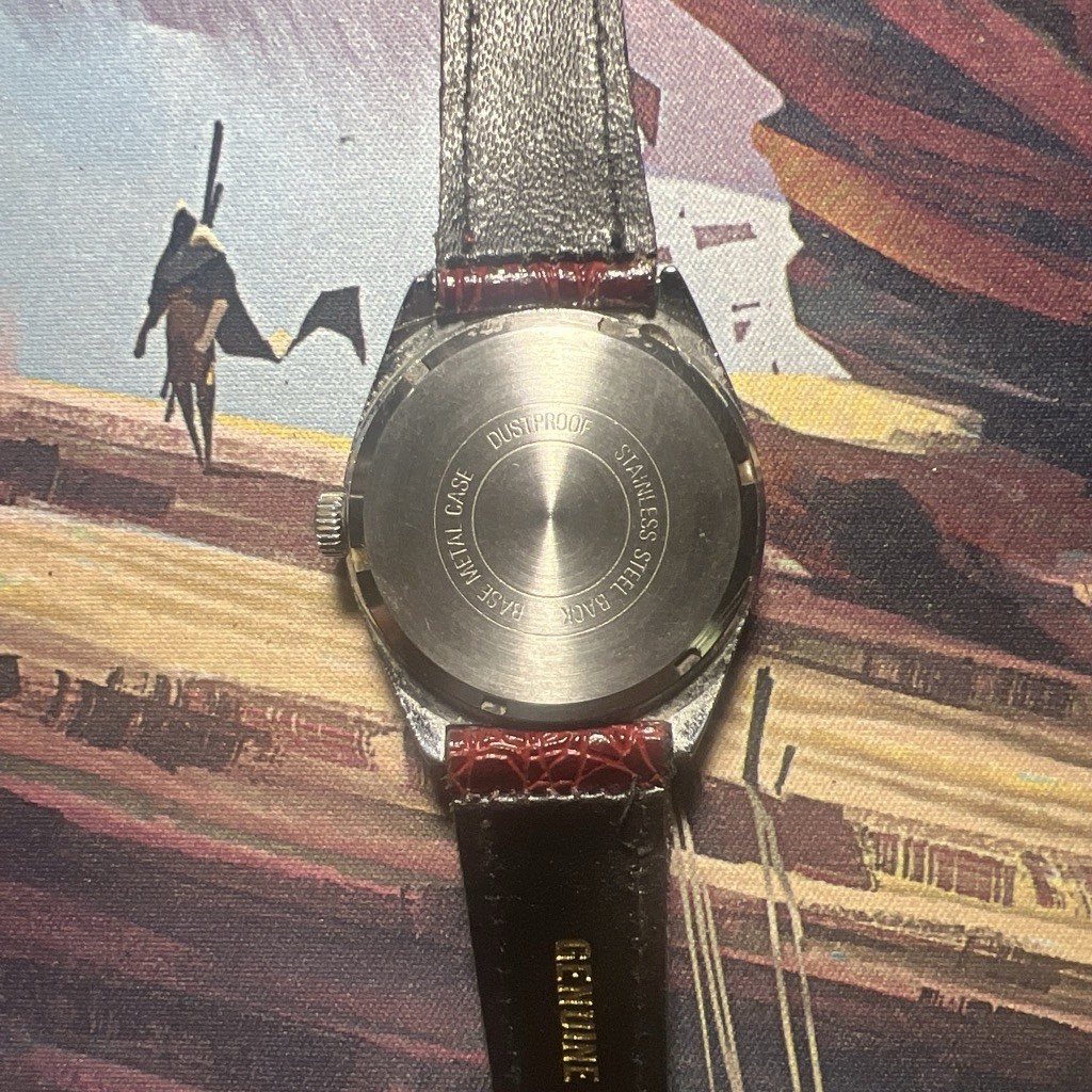 Remington Electra 23 Men’s Watch Orange/Red Dial Date with red Leather Strap