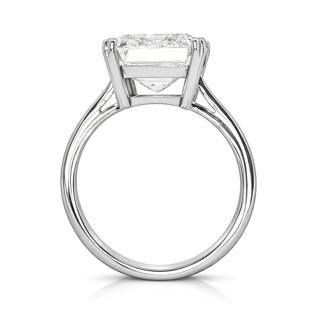 Diamond Ring Solitaire Ring 9.08ct (Synthetically Made) (18K) IGI Certificate