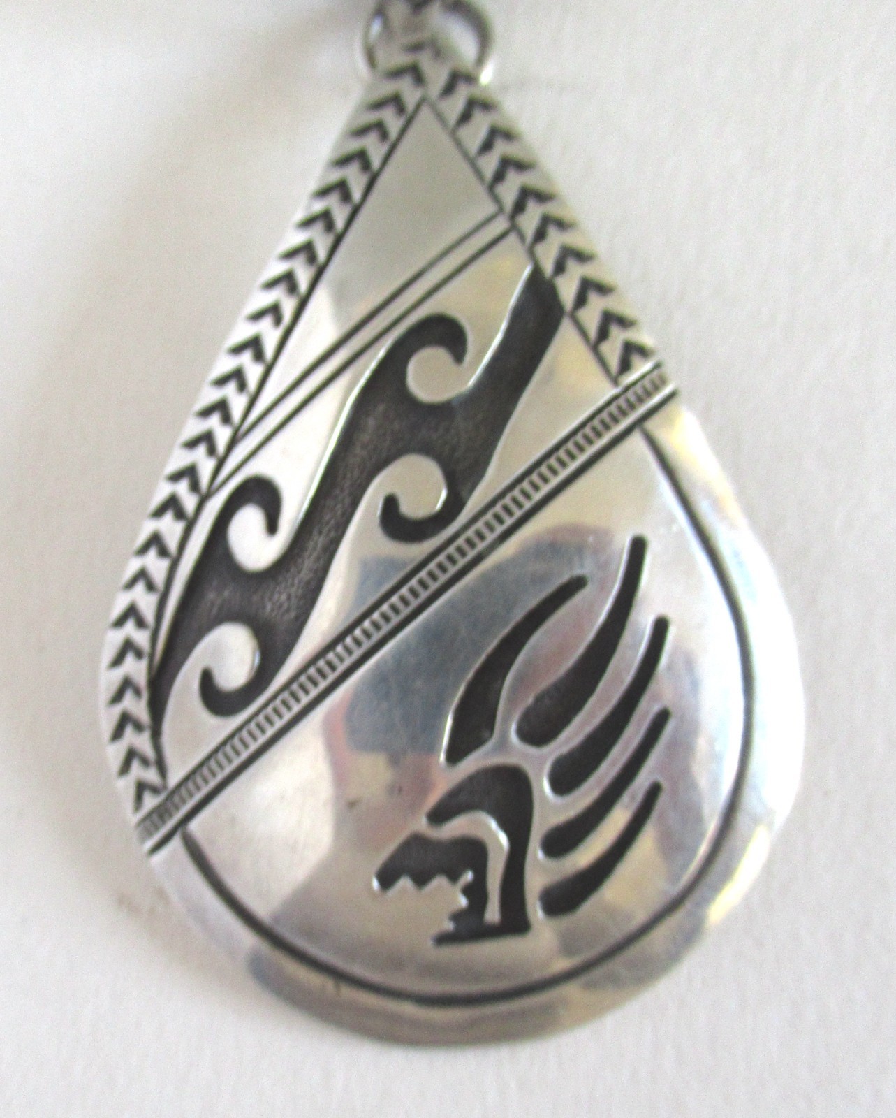 UNISEX STERLING NAVAJO LARGE PENDANT by K, 2 3/4 INCHES, 18.5 GRAMS