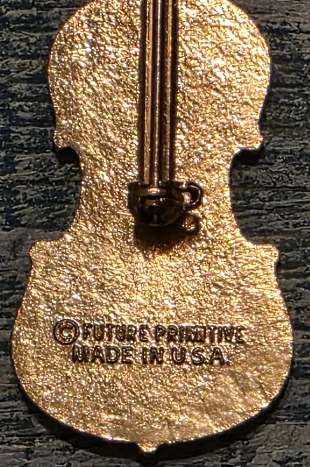 Vintage Future Primitive Enamel Violin Pin Brooch Gold Tone Musical Jewelry 2″