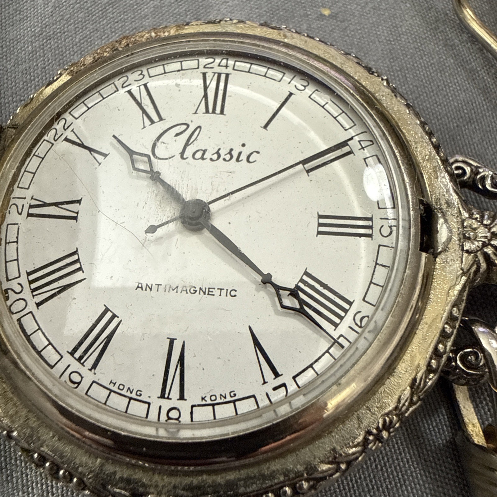 Vintage Pocket Watch For Parts Or possible Repair Only Cowboy/horse Theme