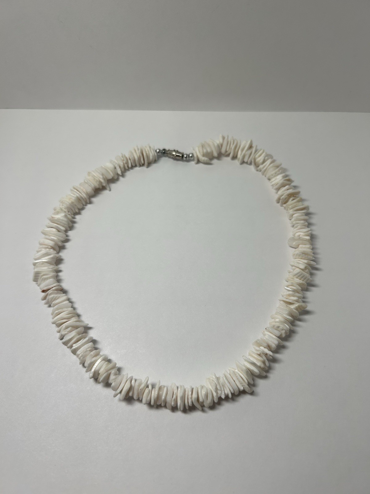 White Natural Shell Chip Beaded Ball Chain Necklace Beach Barrel Clasp