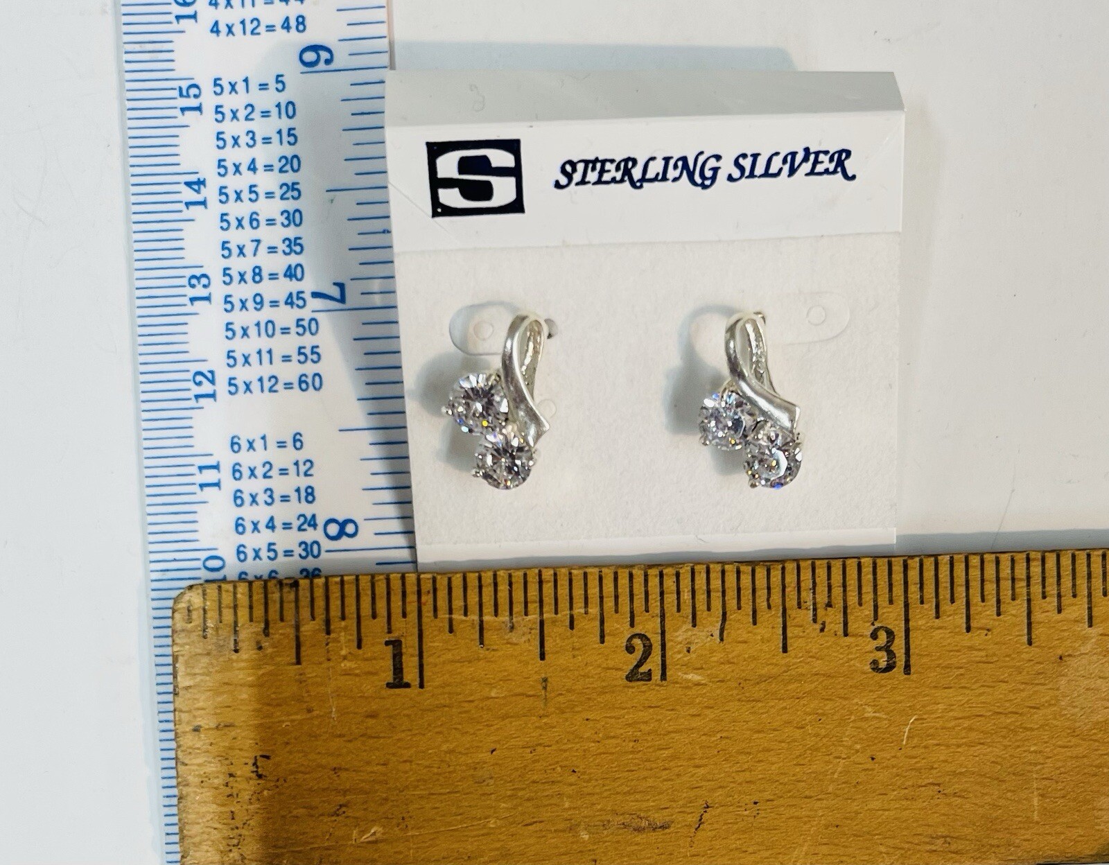 925 Sterling Silver White Oval Zircon stud earring for women/teen/men