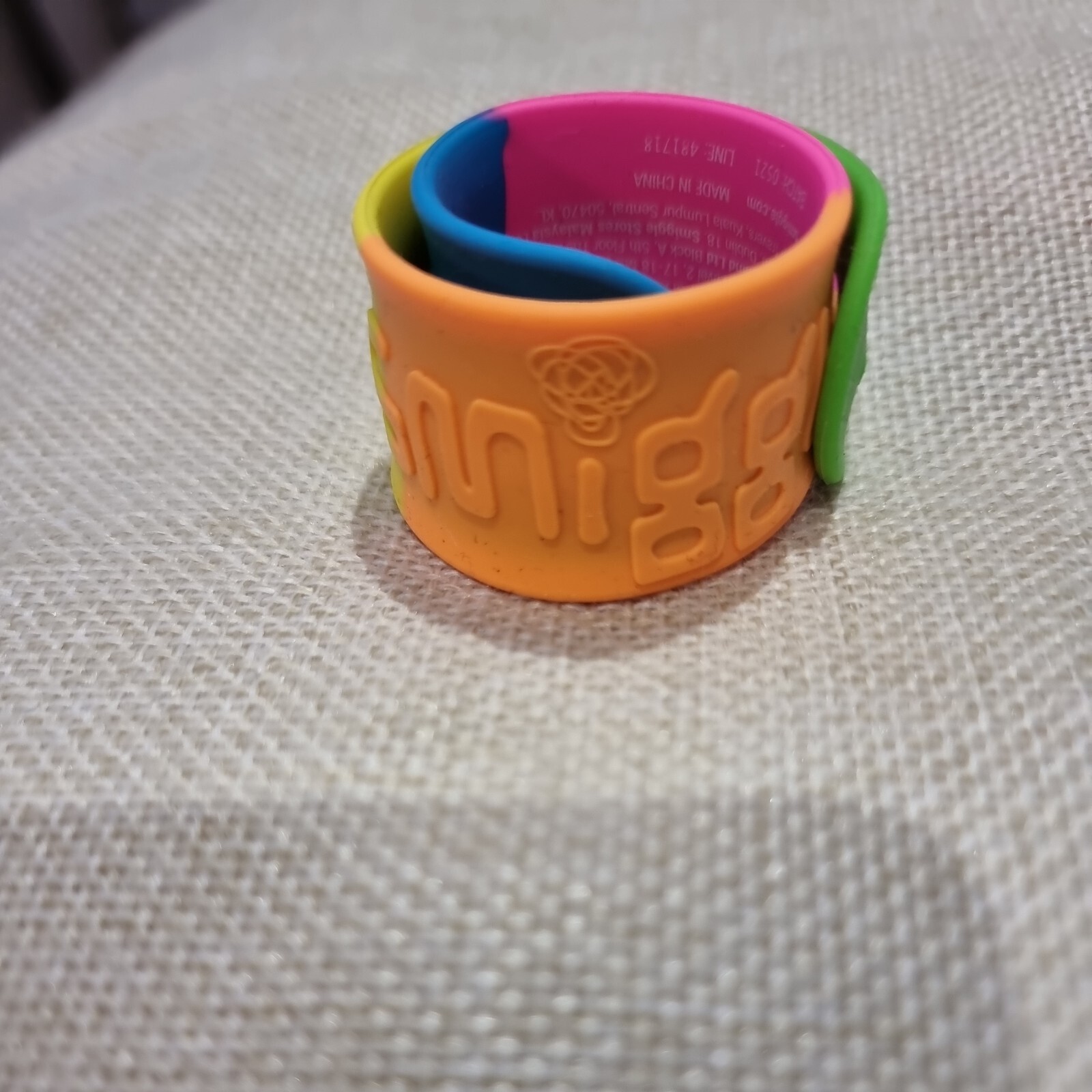 Smiggle Rainbow Wristband 21.5 cm Unisex Australia