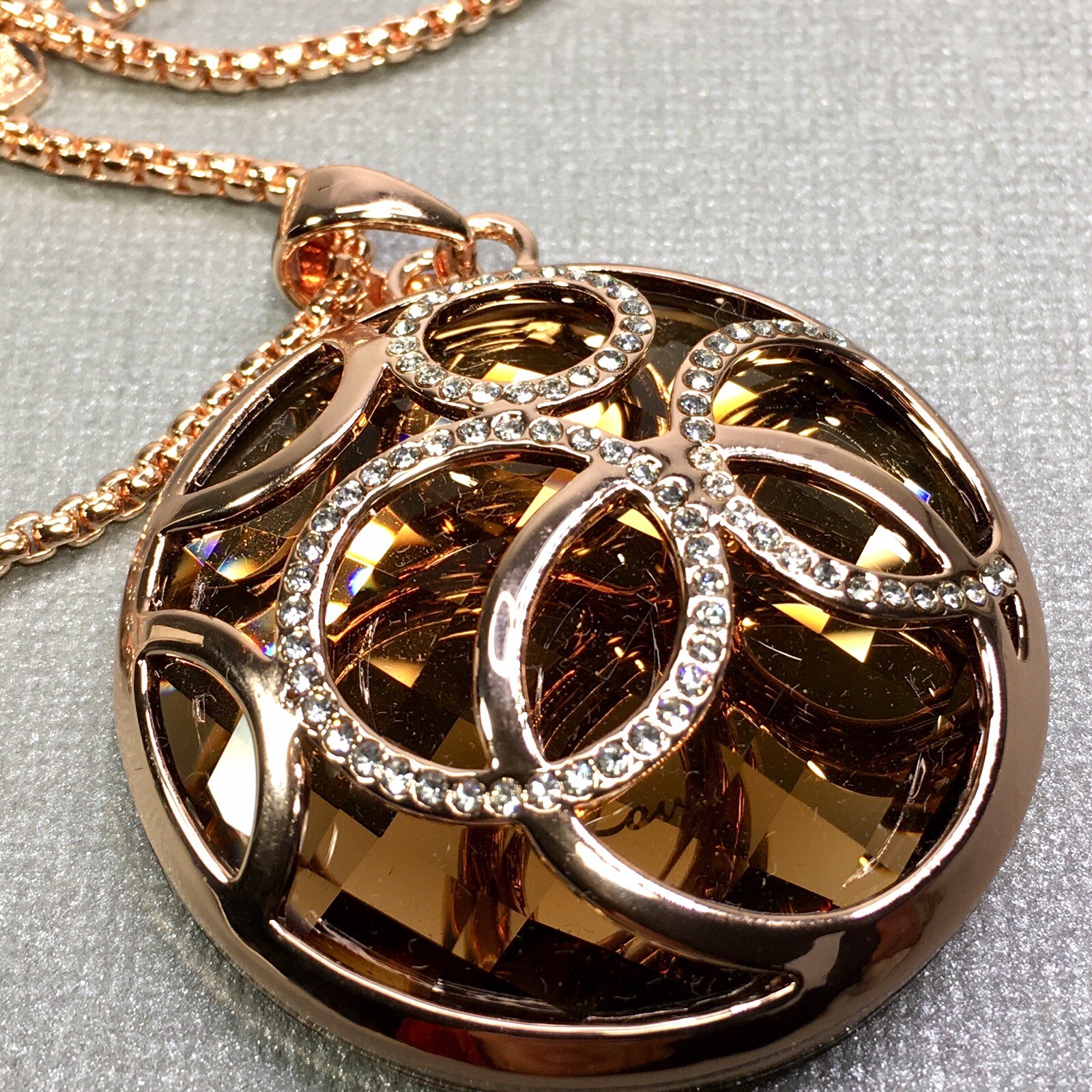 Qianse Fashion Rose Gold Color Amber Rhinestone Chunky Pendant W/ 32″ Box Chain
