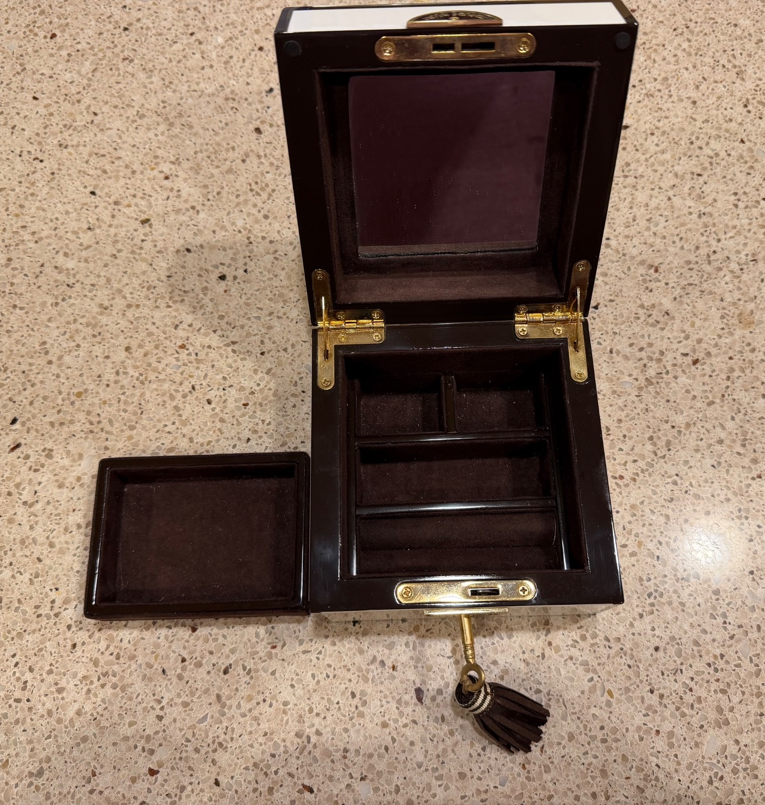 Rare Henri Bendel Lacquered Wood Jewelry Box Izak Zenou Fashion Girl Dog