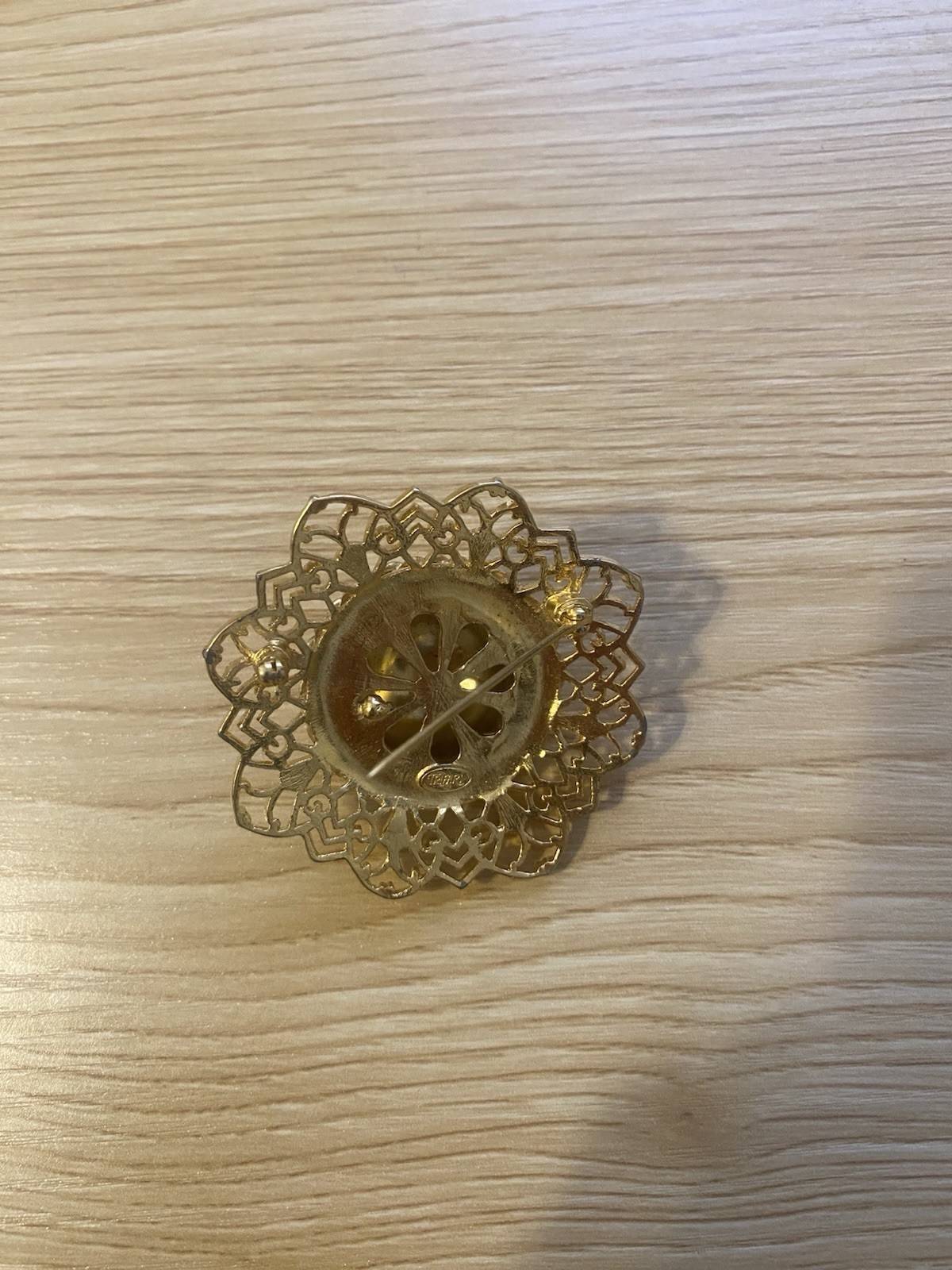 TRIFARI Gold Tone Filigree Flower Brooch Pin w/ Round Faux Clutch Back