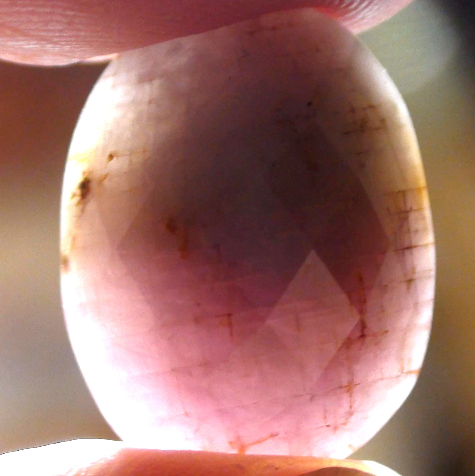 BIG! 21.25ct GENUINE AAA.UNHEATED BI COLOR SAPPHIRE, Big Loose Gem. No Reserve.