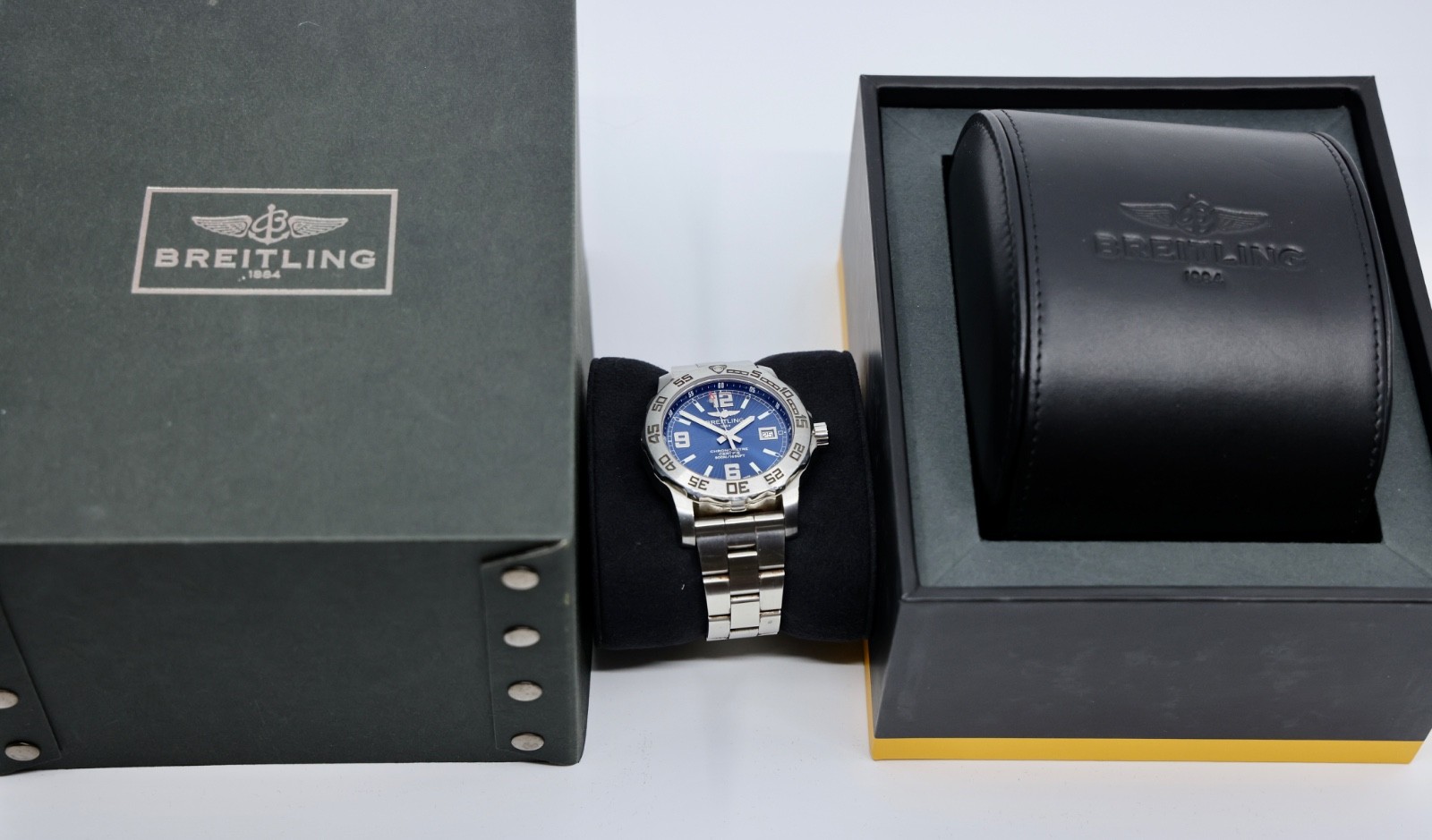 Breitling Colt 44 mm Blue Quartz Men’s Watch A74387 Stainless Band