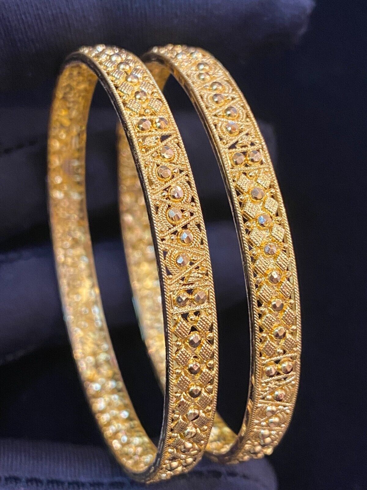 Classy Dubai Handmade 6.40MM Bangles Bracelet In 916 Solid 22K Yellow Gold