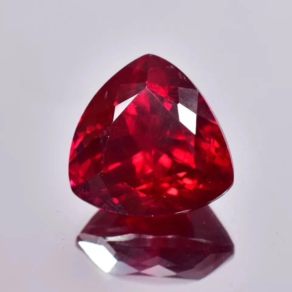 Natural Burma Pigeon 29.13 Ct Blood Red Ruby Trillion Certified Loose Gemstone