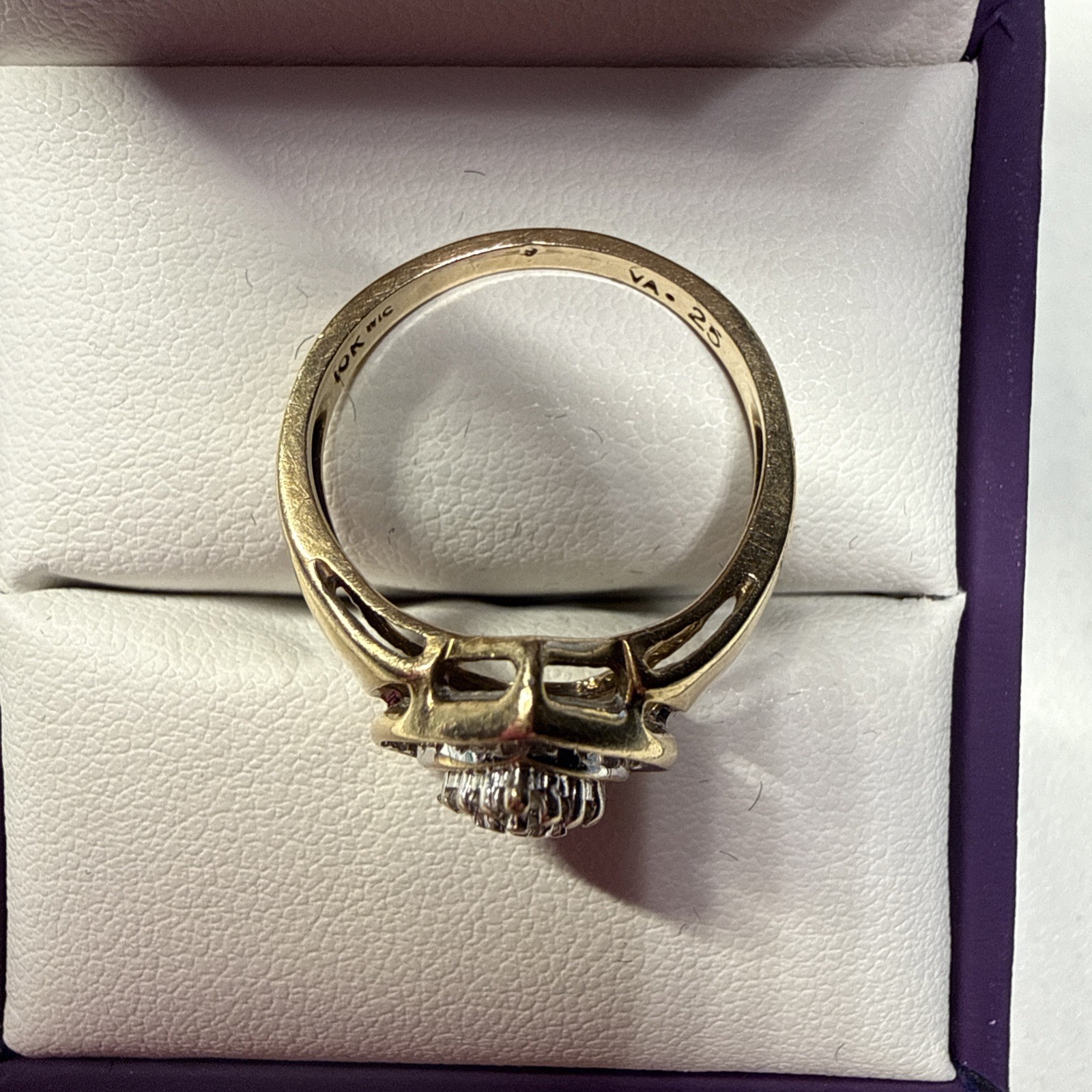 Vintage 10K Yellow Gold Diamond Heart Shaped Cluster Fashion Ring Sz 7 – 3.25 Gr
