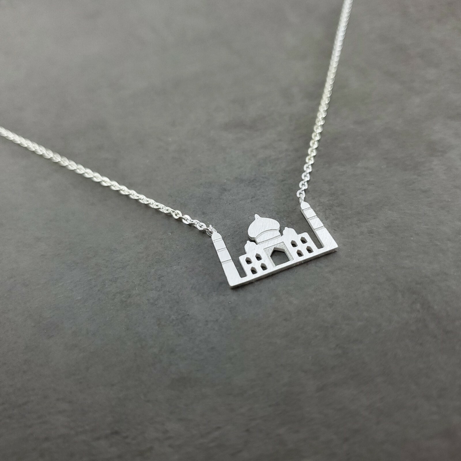 Taj Mahal SILVER Plated Necklace India Mausoleum Agra Asia Punjabi Shah Jahan