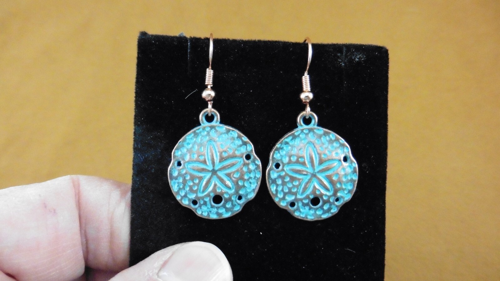 (ee805-1) copper 3/4″ diameter Sand dollar dangle earrings sea shell jewelry
