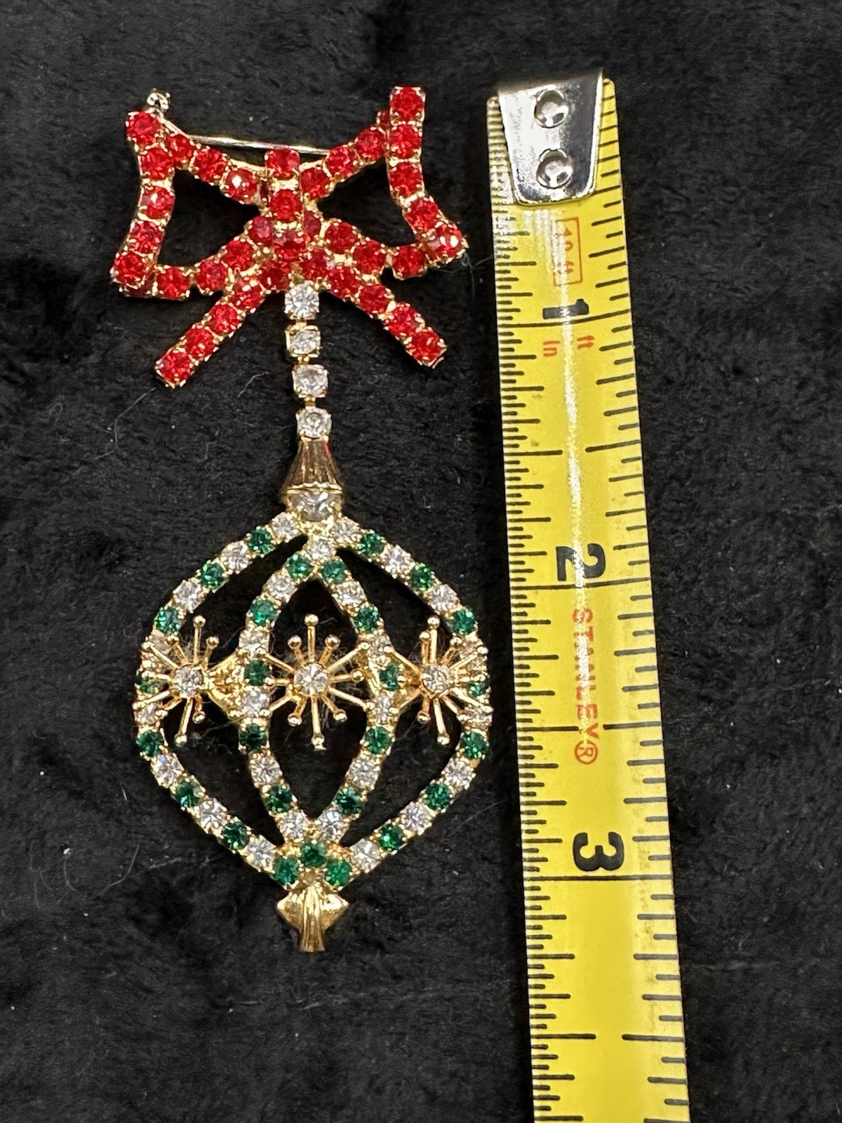 Vintage Dangling Christmas Ornament Brooch Gold-tone Red Green Clear Rhinestones