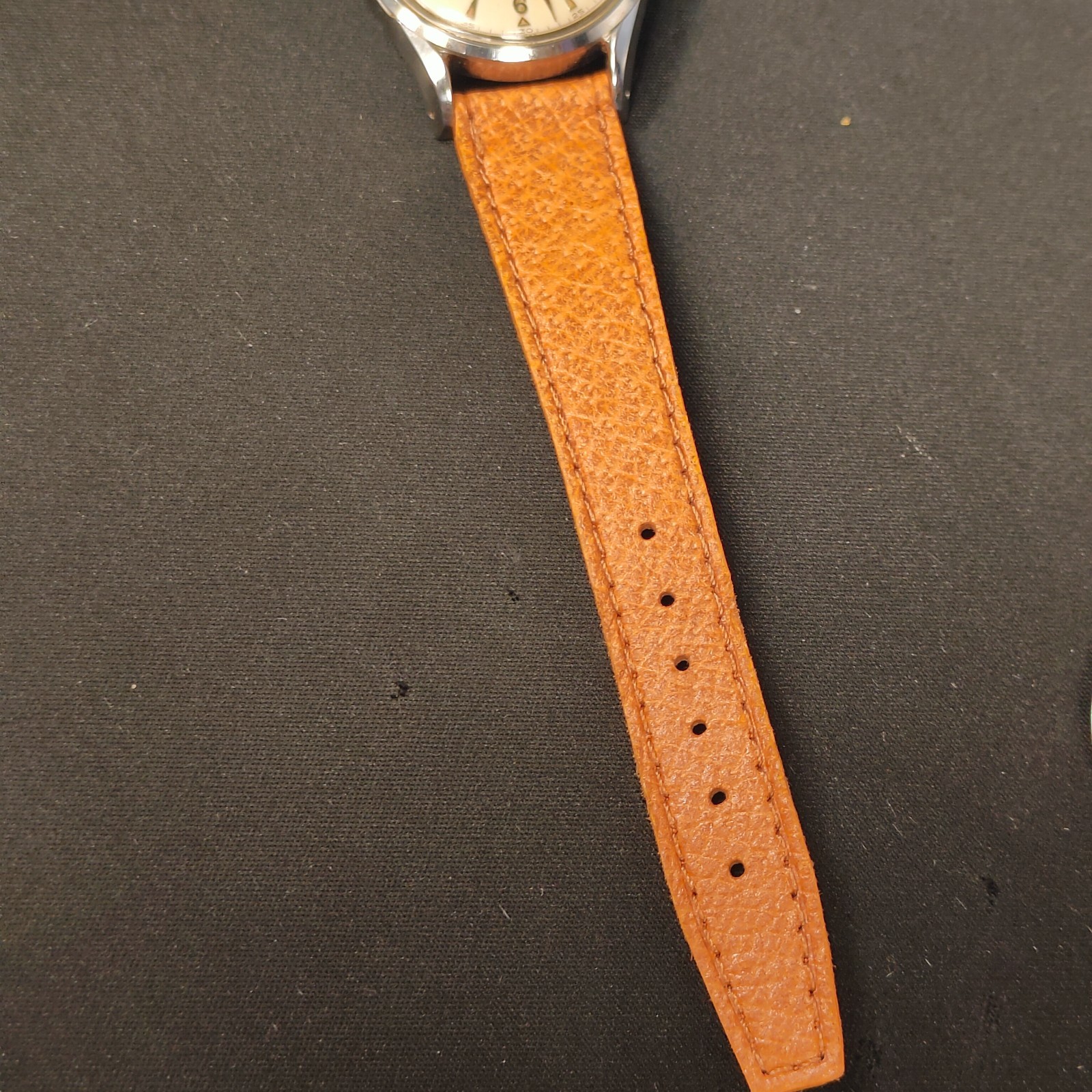 Girard Perregaux Gyromatic Automatic Watch 33mm