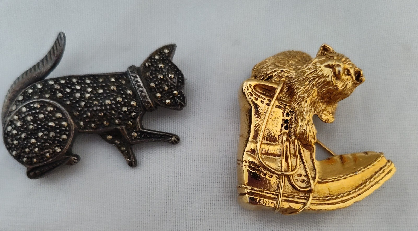 Vintage Cat Pins/Pendants JJ 1928 AJC Unmarked Lot of 9 One Sterling (SBB)