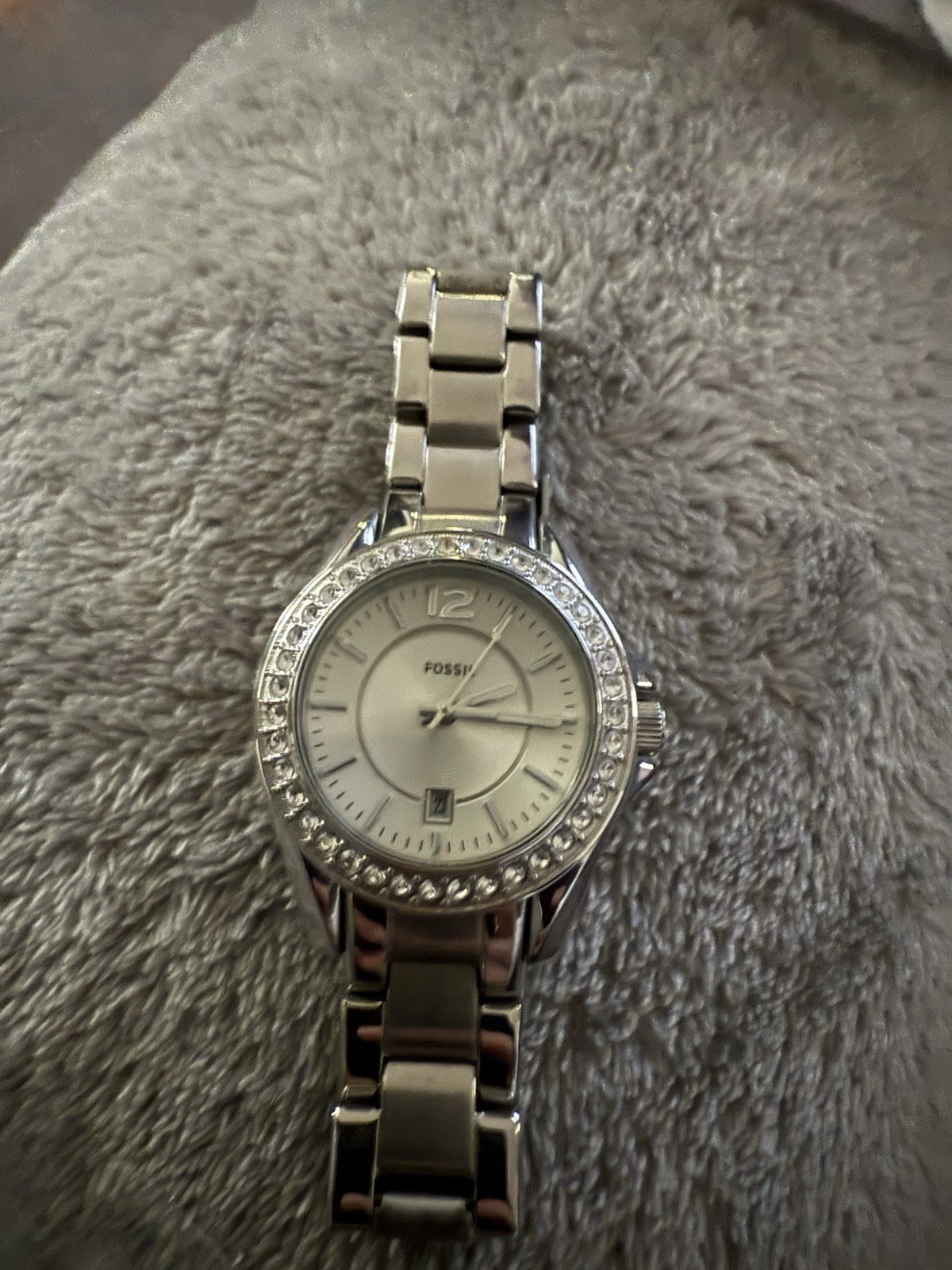 Fossil Riley ES2879 Women’s Silver Stainless Steel Analog Dial Quartz Watch RQ95