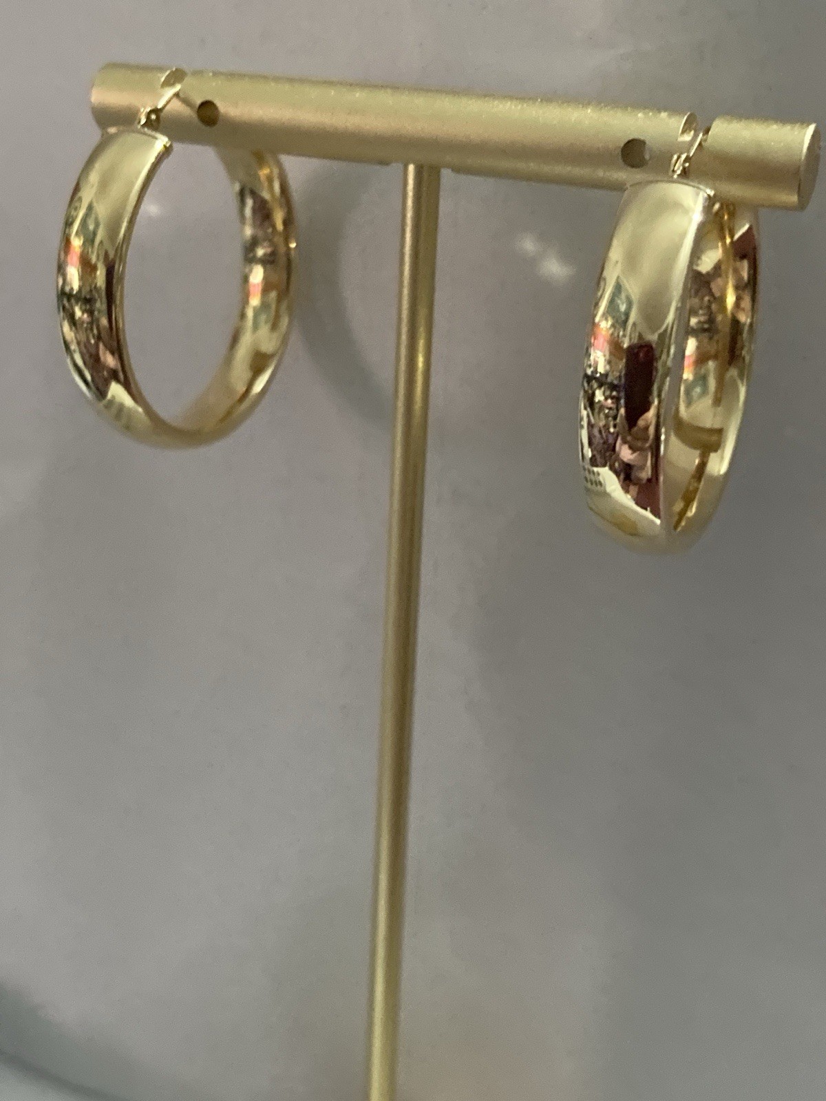 Eterna gold Polished Hoop 14 Kt Yellow gold Earrings 3.4 Grams