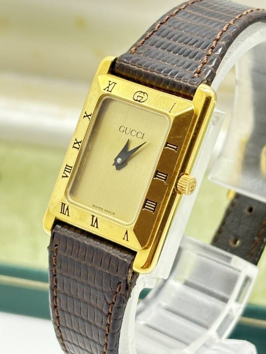 Working Item GUCCI 4200L Ladies Watch Quartz Square Case Gold 24092302zaiko From