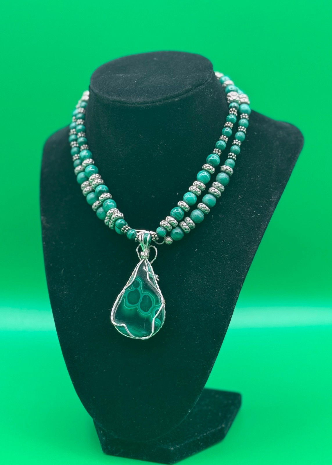 Malachite and sterling wire wrapped pendant necklace handcrafted 28 in 140 gm