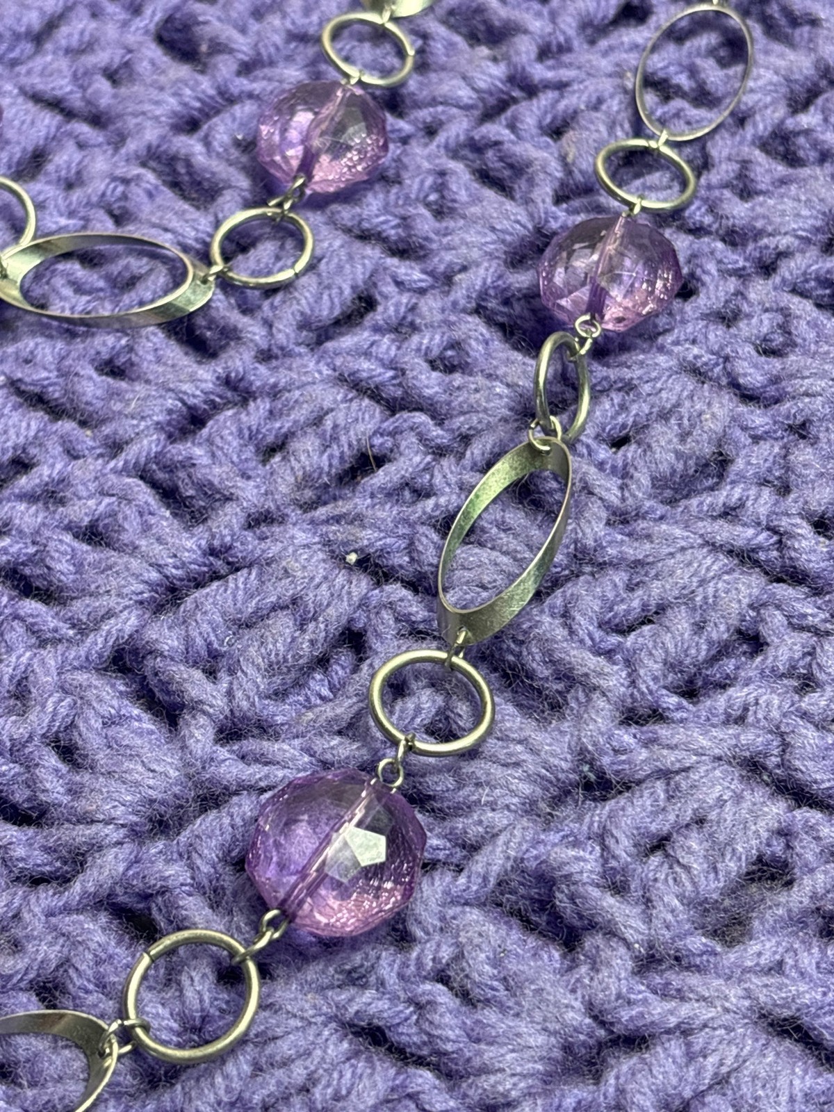 Geometric Silvertone Chain Necklace Purple Plastic Beads No Clasp 33 inches Long
