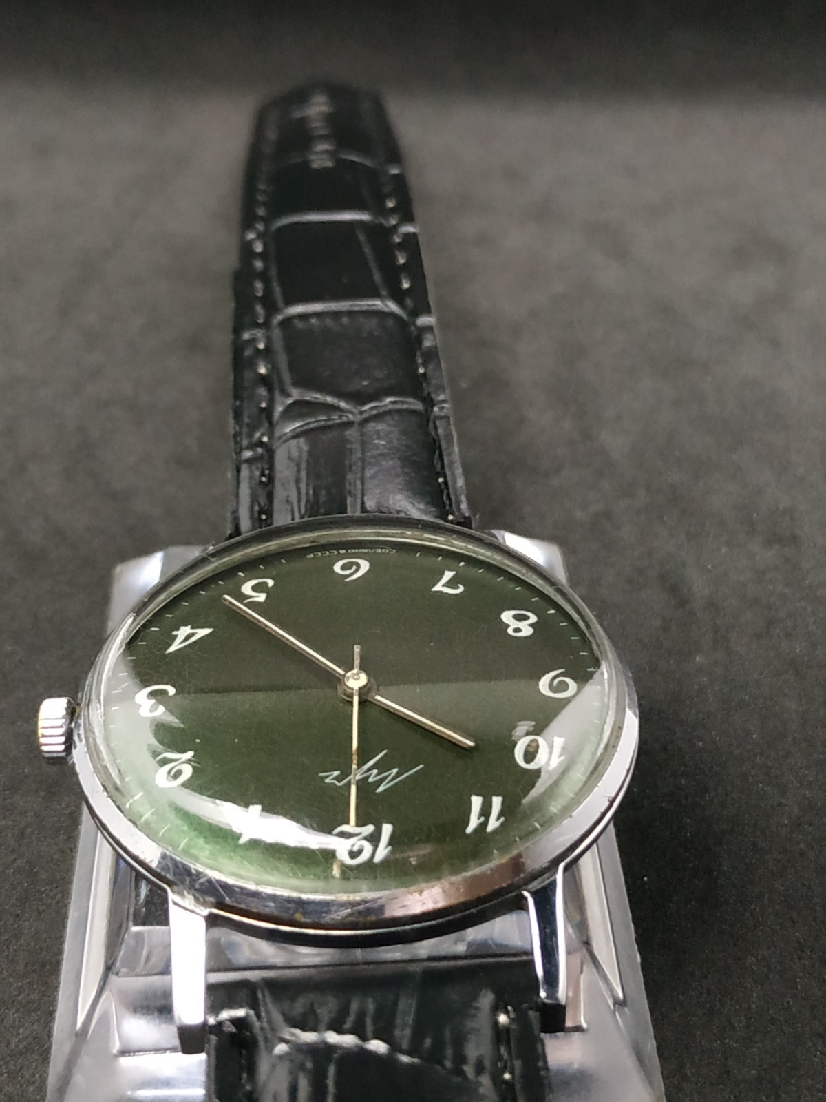 Retro Men’s Watch Luch Slim USSR Mechanical 2209 SERVICED Vintage Soviet Casual