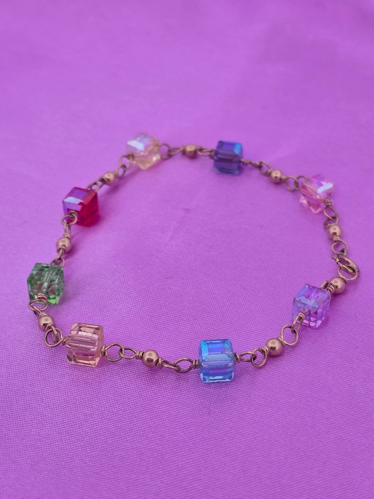 14k Yellow Gold Bracelet with Multi-Colored Stones 5.7GR