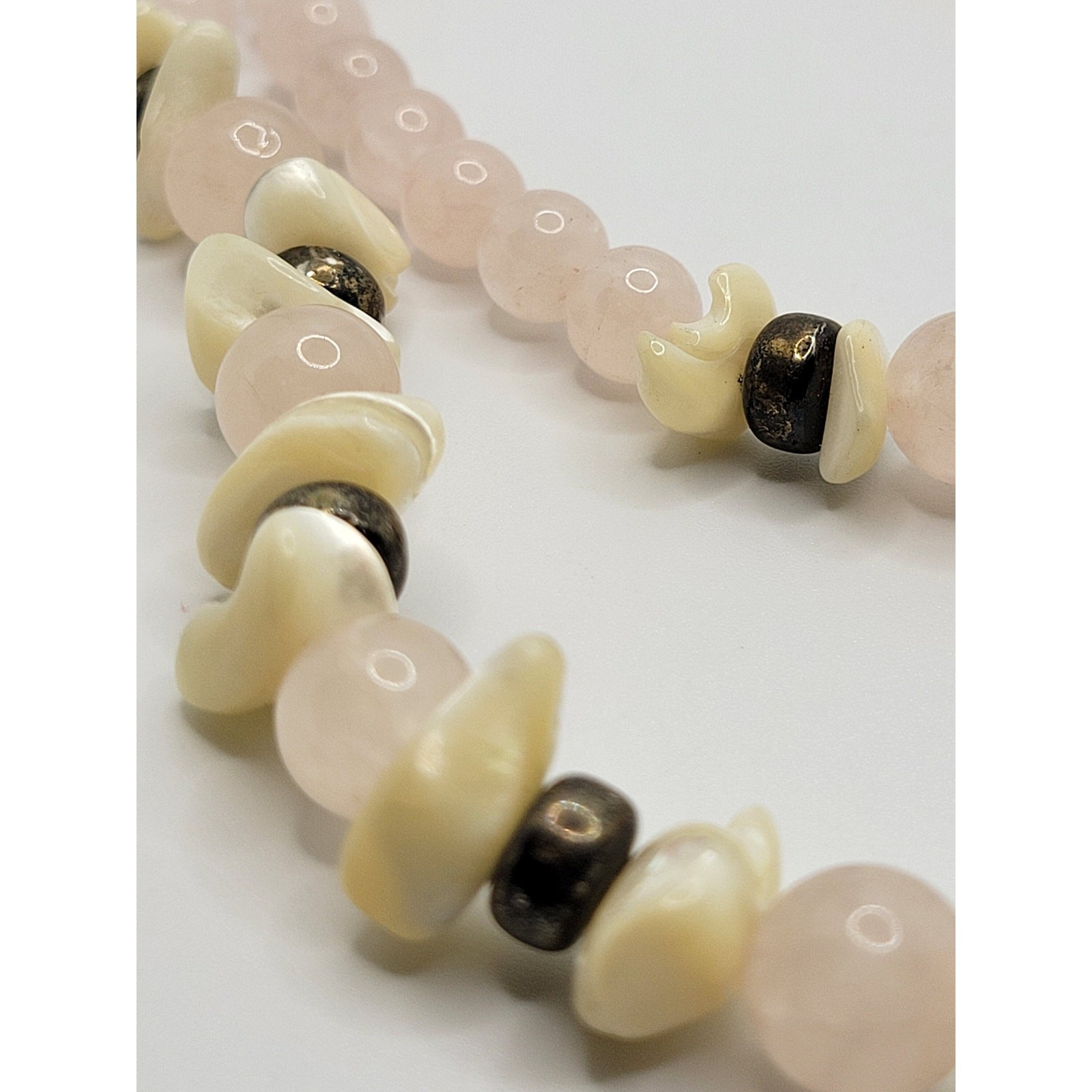 Vintage Rose Quartz Shell Necklace SemiPrecious Gemstone BOHO 1960s MidCentury