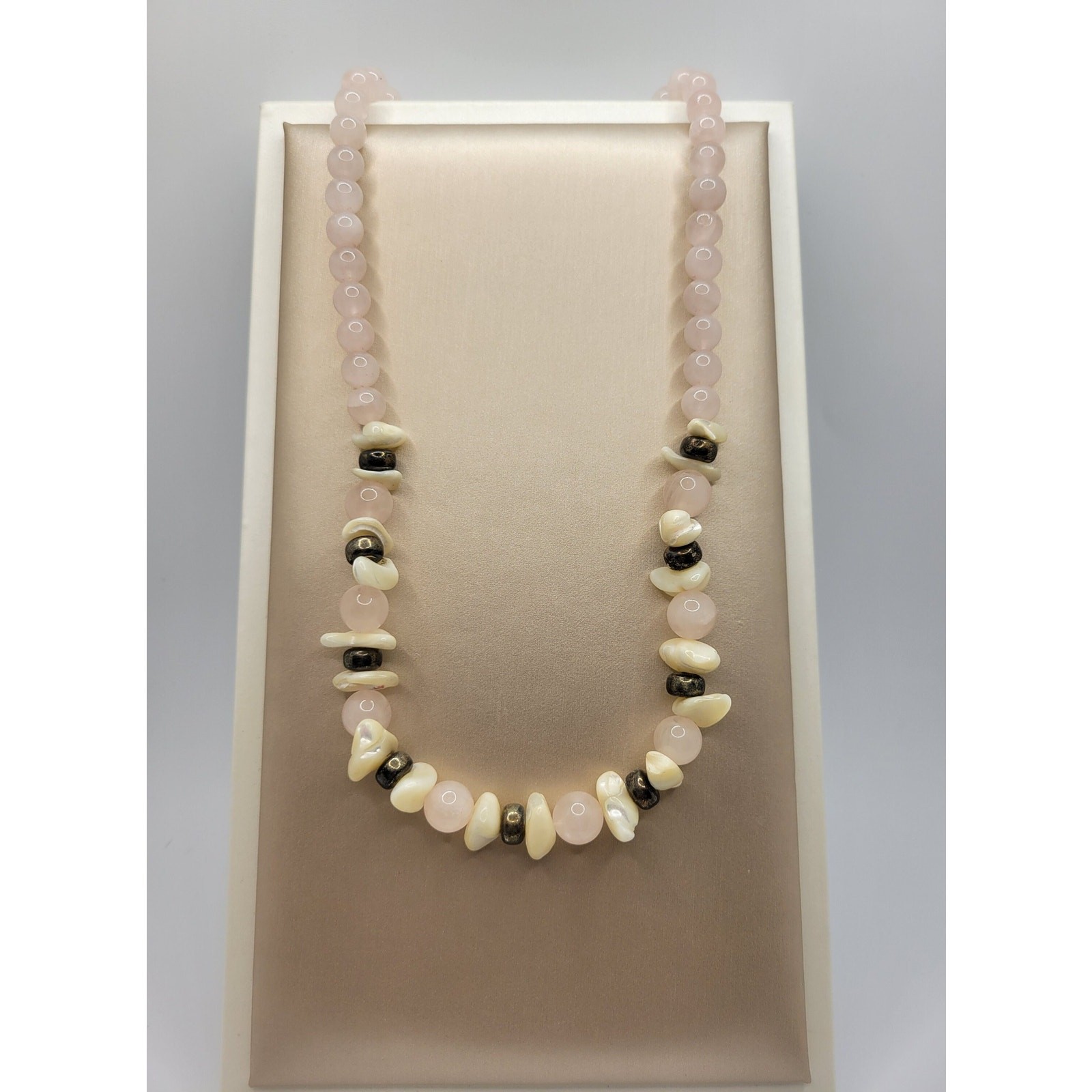 Vintage Rose Quartz Shell Necklace SemiPrecious Gemstone BOHO 1960s MidCentury
