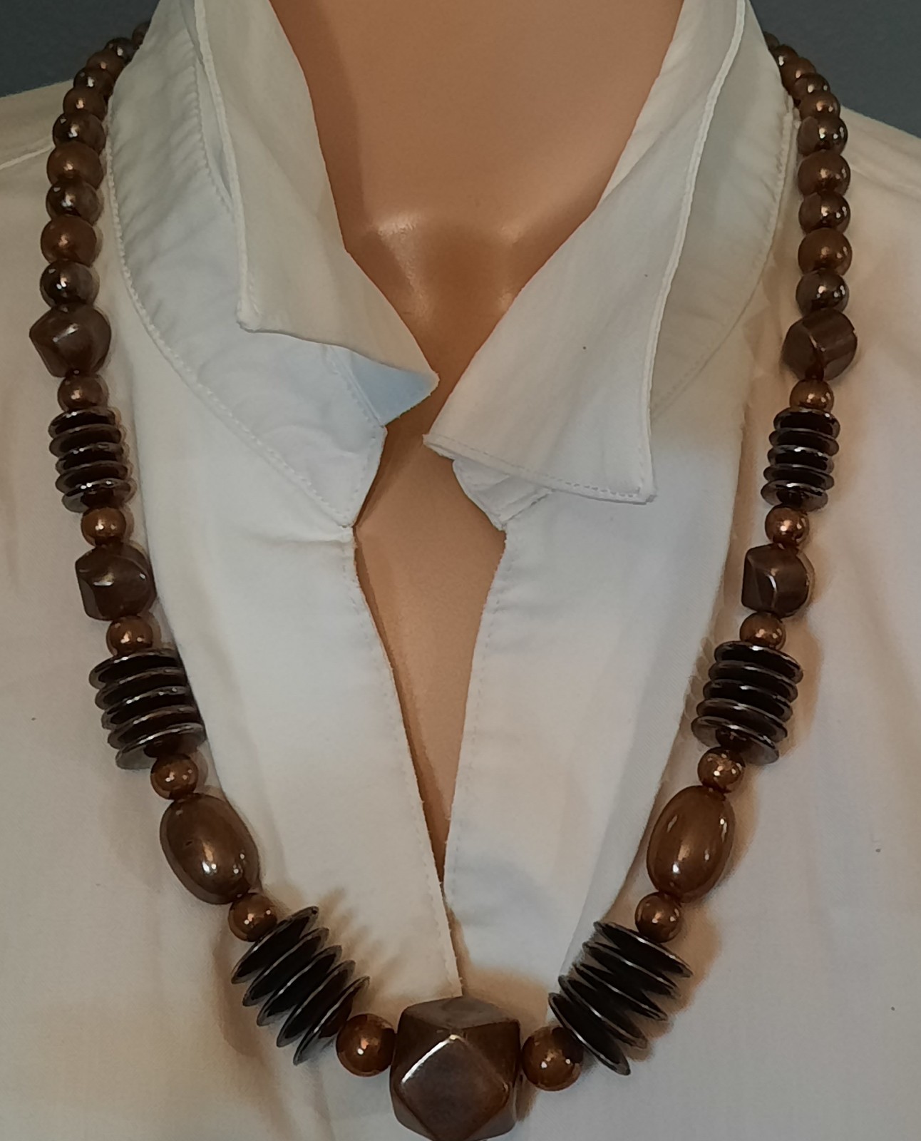 24″ Copper, Brown, Silver Baroque Beaded Graduated Strand String Necklace EXCOND