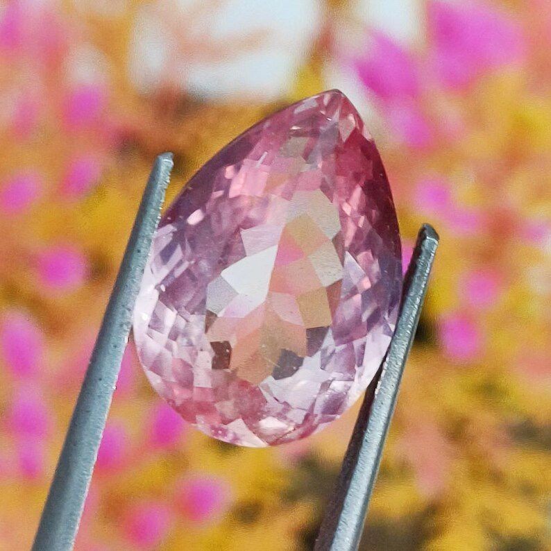 120ct Natural Padparadscha Sapphire Gemstone Pear cut Loose Certified Sapphire