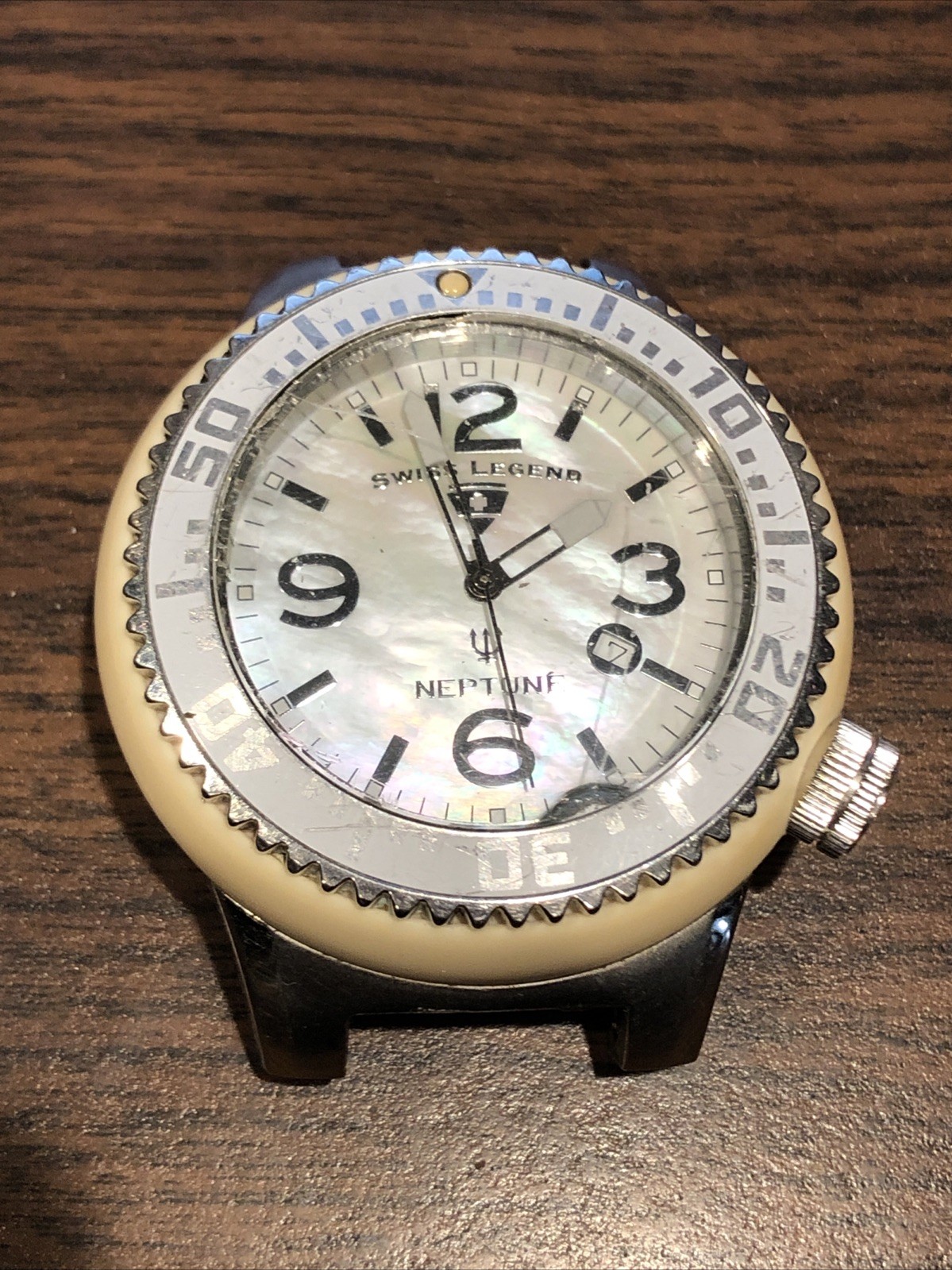 Swiss Legend Neptune Quartz Diver Watch 10ATM 330′ Swiss Made Mother of Pearl