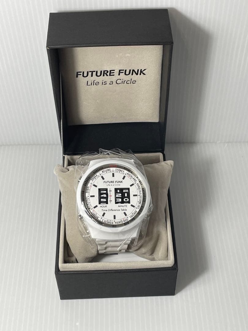 FUTURE FUNK Digital Watch White Roller Display Quartz Plastic Case Box Japan