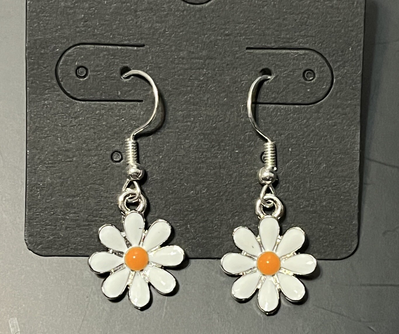 Vintage White Daisy Enamel Silver Dangle Fashion Bohemian Casual Fun Earrings