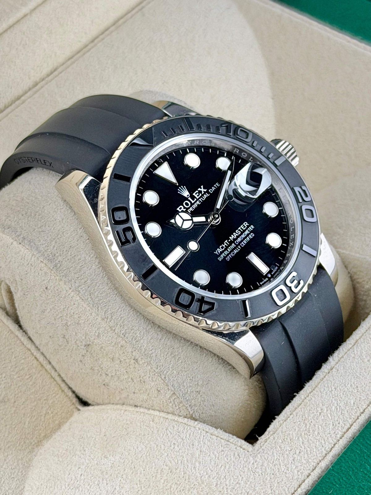 2021 Rolex Yach-Master Black Dial 226659 42mm 18K White Gold Rubber Strap – Pre