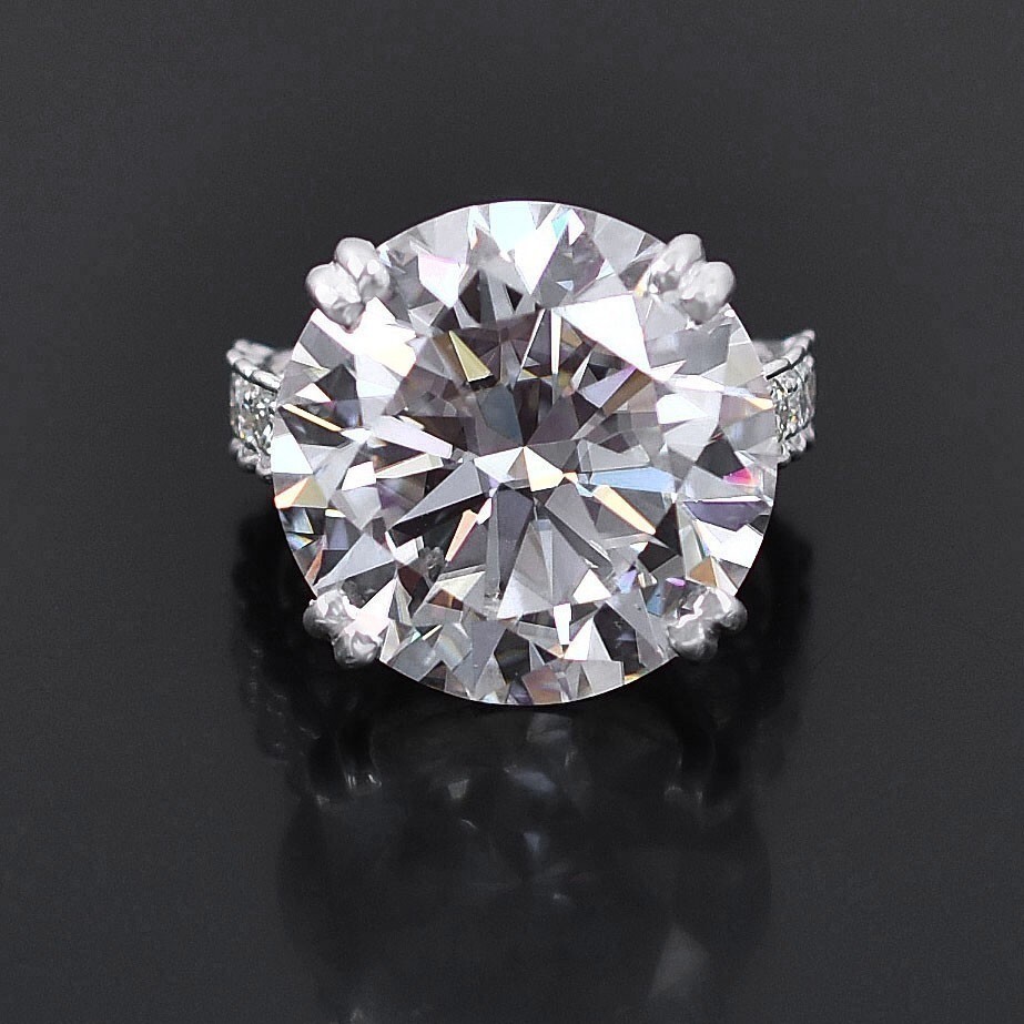 RARE 50 Ct Certified Round White Diamond Ring With Accents No Tariff